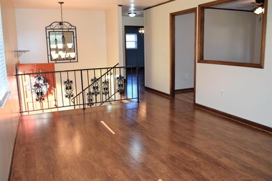 2328 Covington Dr, Morristown, TN 37814 - photo 2