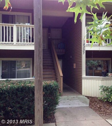 18237 Swiss Cir unit 34, Germantown, MD 20874 - photo 2
