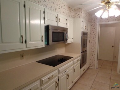 1212 Balmoral Dr, Tyler, TX 75703 - photo 6