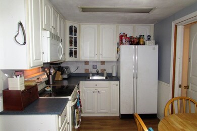 77 Allen St, Abington, MA 02351 - photo 4