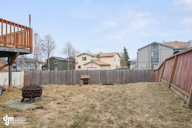 Back Yard_Kristian 043-SMALL