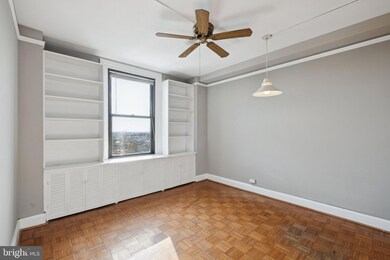 2031 Locust St unit 1102, Philadelphia, PA 19103 - photo 4