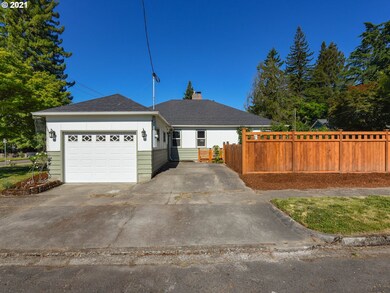 315 E Sheridan St, Newberg, OR 97132 - photo 3