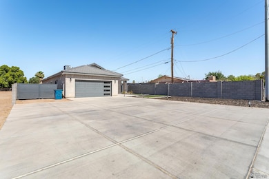 567 S Avenue C, Yuma, AZ 85364 - photo 2