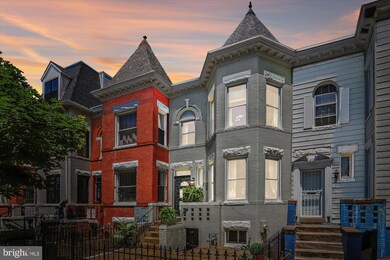 1339 Newton St NW, Washington, DC 20010 - photo 3