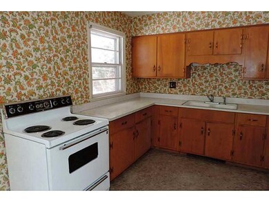 Cafeteria/Kitchen.
