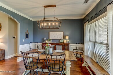 Formal Dining