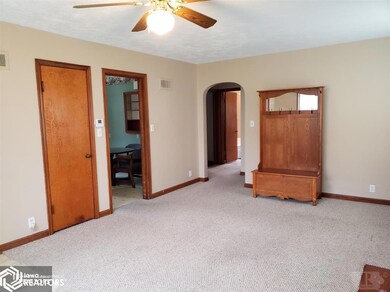 705 E Division St, Audubon, IA 50025 - photo 7