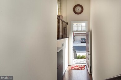 9053 Isabel Ln, Manassas Park, VA 20111 - photo 3