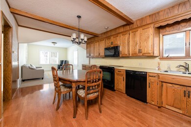 811_N_10th_Interior-8-Edit