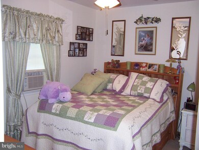 109 Bean Ln, Moorefield, WV 26836 - photo 5