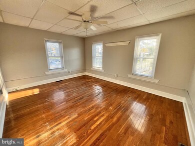 235 E Main St unit 2, Lansdale, PA 19446 - photo 2