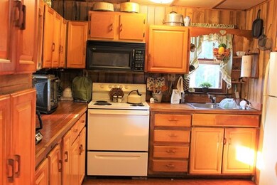 213 Pierron Dr, Byrdstown, TN 38549 - photo 5