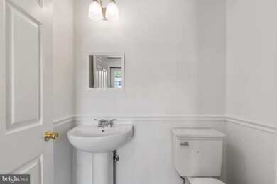 6006 Tree Swallow Ct, Columbia, MD 21044 - photo 7