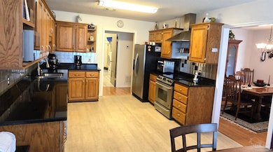 7300 Glidden Ln, Pensacola, FL 32526 - photo 7