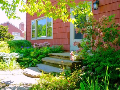 250 Madison Ave W, Holyoke, MA 01040 - photo 3