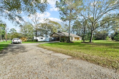 29326 Dobbin Huffsmith Rd, Magnolia, TX 77354 - photo 2