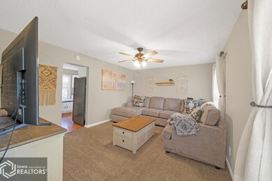 1900 Juniper Ct, Des Moines, IA 50320 - photo 4