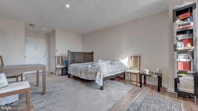 1111 Arlington Blvd unit 905, Arlington, VA 22209 - photo 5