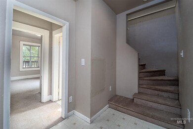 215 S Diamond St, Nampa, ID 83686 - photo 5