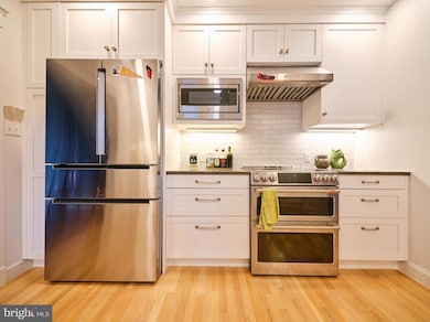 119 Washington Grove Ln, Gaithersburg, MD 20877 - photo 6