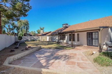 3301 W Campo Bello Dr, Phoenix, AZ 85053 - photo 5