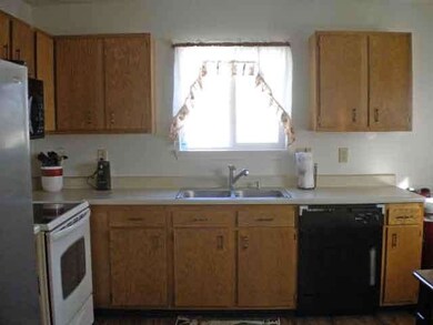 1705 Thresher Dr, Columbus, IN 47201 - photo 5