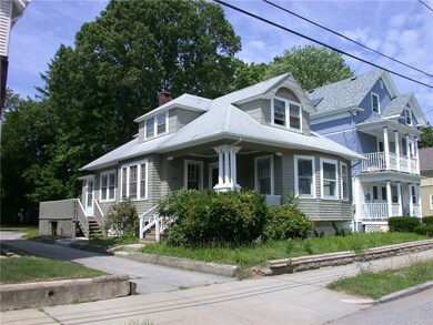 159 Rutherglen Ave, Providence, RI 02907 - photo 2