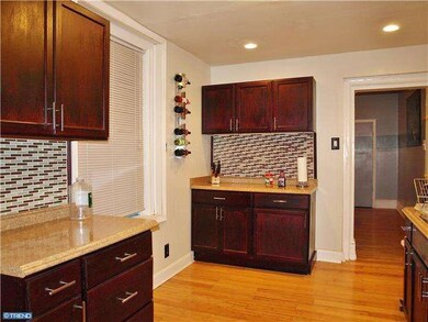 525 E Lafayette St, Norristown, PA 19401 - photo 4