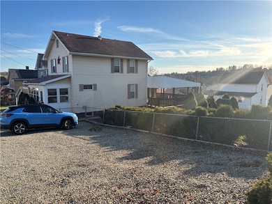 215 Cherry Ave, Houston, PA 15342 - photo 2