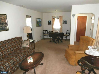 249 Mount Vernon Ave, Clementon, NJ 08021 - photo 4