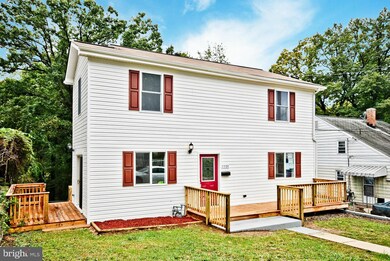 7707 Emerson Rd, Hyattsville, MD 20784 - photo 2