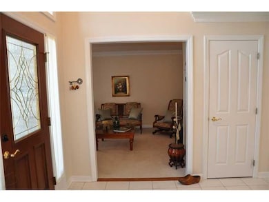 Entry/Foyer.