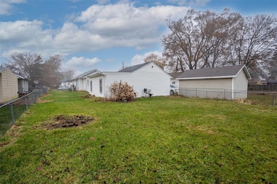 1603 Searle St, Des Moines, IA 50317 - photo 7