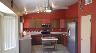 Kitchen (1)
