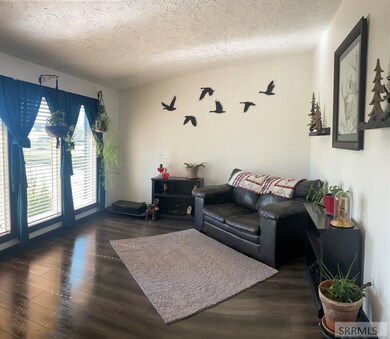 33 S 800 W, Blackfoot, ID 83221 - photo 3