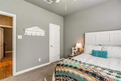 402 Blakney St, Cleburne, TX 76031 - photo 5