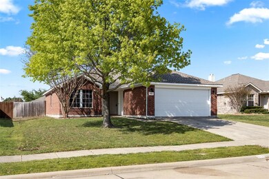 704 Chelsea Dr, Wylie, TX 75098 - photo 2