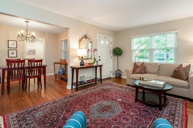 Jervis Family Room and Dining Area