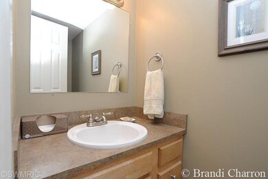 4590 Tabor Rd NW unit 80, Comstock Park, MI 49321 - photo 4