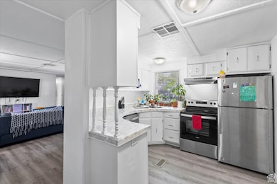 2875 N Hill Field Rd unit 17, Layton, UT 84041 - photo 5