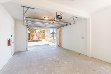 55 N Warren St unit 1, Mobile, AL 36602 - photo 6