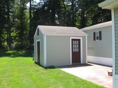 41 Clems Way, Acushnet, MA 02743 - photo 4