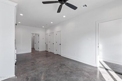 114WingedElm-13