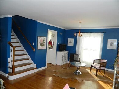 6302 Robin Hood Dr, Shawnee, KS 66203 - photo 5