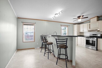 51 Day Lilly Ln, Rochester, NH 03868 - photo 7