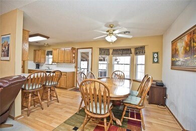 96 Buckingham Dr, Bella Vista, AR 72714 - photo 4