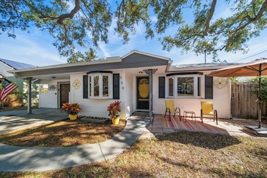 550 3rd St SW, Largo, FL 33770 - photo 2