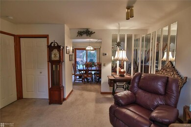 2755 Tamlynn Ln, Easton, PA 18045 - photo 5