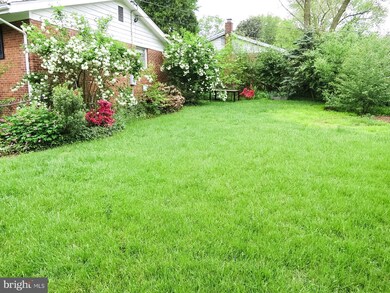 10912 Orleans Way, Kensington, MD 20895 - photo 3